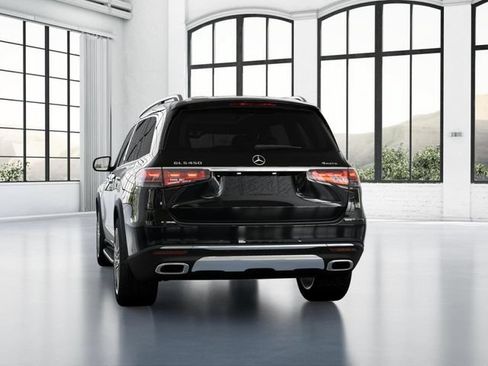 Certified 2026 Mercedes-Benz GLS 450 4MATIC image 26