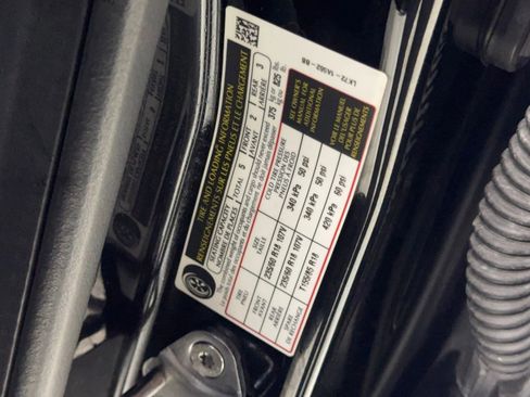 Used 2020 Land Rover Discovery Sport S image 46