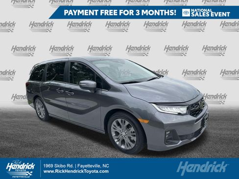 Used 2025 Honda Odyssey Touring image 1