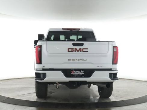 Used 2025 GMC Sierra 2500 Denali w/ Denali Reserve Package AWD/4WD image 11