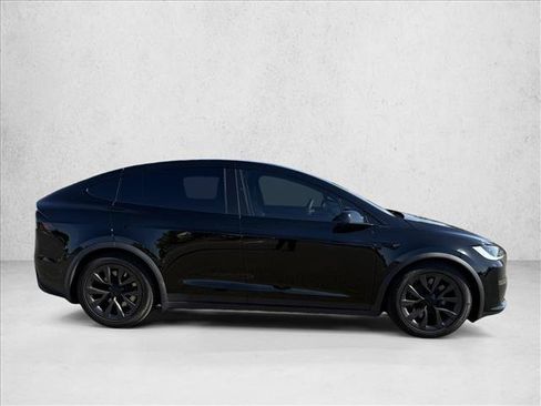 Used 2023 Tesla Model X AWD/4WD image 4