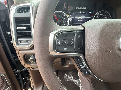 New 2026 RAM 1500 Laramie AWD/4WD image 23