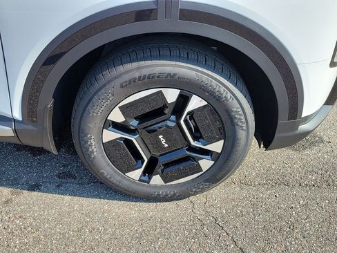 New 2027 Kia Telluride EX FWD image 42