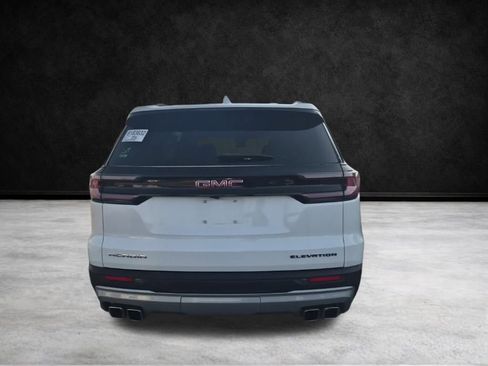 Used 2025 GMC Acadia Elevation image 7