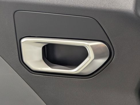 New 2025 Kia K4 LXS image 14