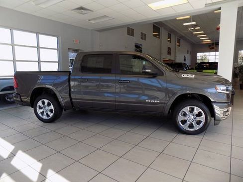 New 2026 RAM 1500 Big Horn AWD/4WD image 7