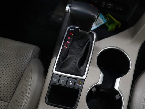 Used 2017 Kia Sportage EX w/ EX Technology Package image 17