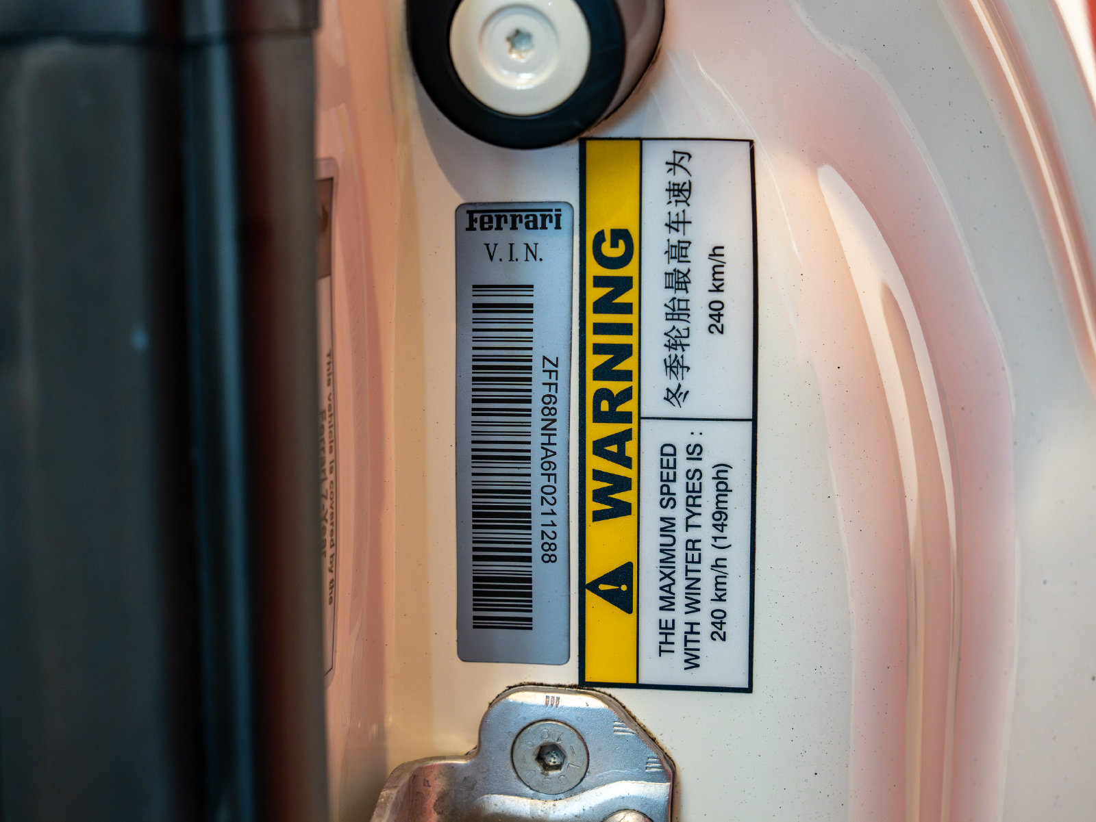 Certified 2015 Ferrari 458 Spider RWD image 26