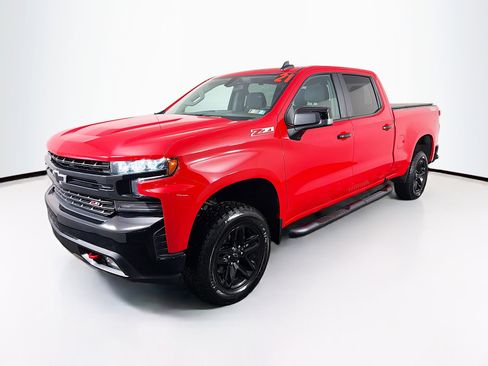 Used 2021 Chevrolet Silverado 1500 LT Trail Boss image 4