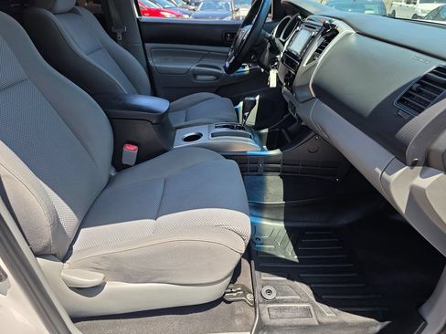 Used 2014 Toyota Tacoma 4x4 Double Cab image 15