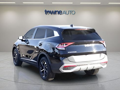 Used 2023 Kia Sportage EX AWD/4WD image 5