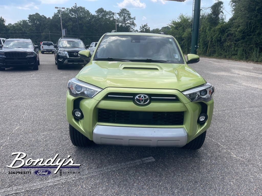 Used 2023 Toyota 4Runner TRD Off-Road Premium w/ Moonroof Package AWD/4WD image 2