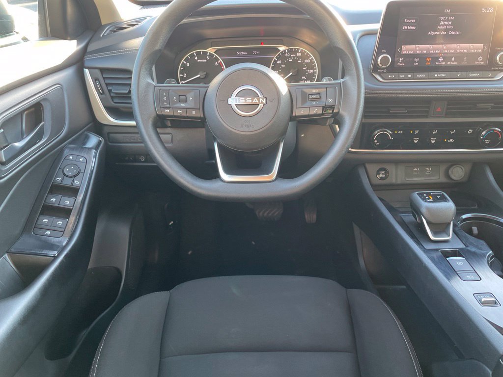 Used 2024 Nissan Rogue S FWD image 19
