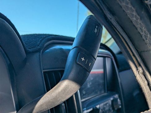 Used 2018 Chevrolet Silverado 1500 LT w/ All Star Edition image 8