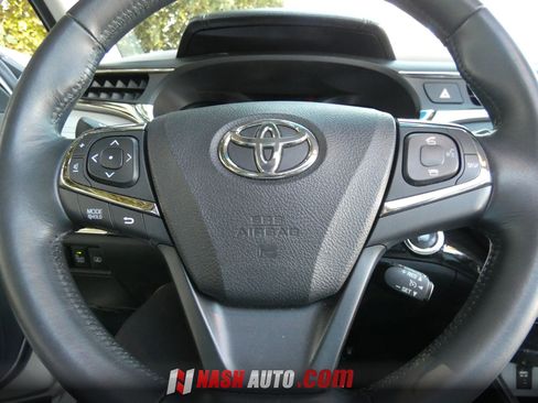 Used 2014 Toyota Avalon Limited FWD image 63