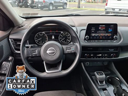 Used 2023 Nissan Rogue SV AWD/4WD image 12