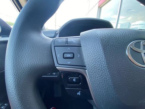 Used 2025 Toyota Camry LE w/ Convenience Package AWD/4WD image 19