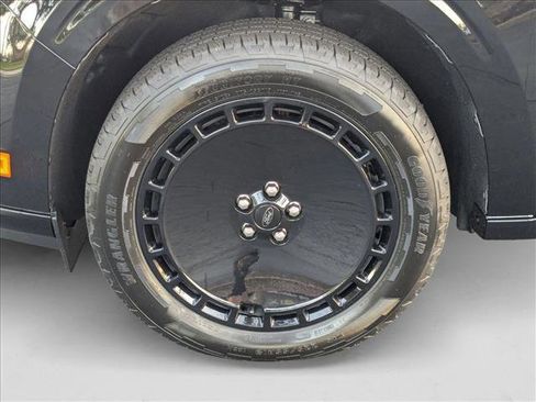 New 2025 Ford Maverick Lobo image 9