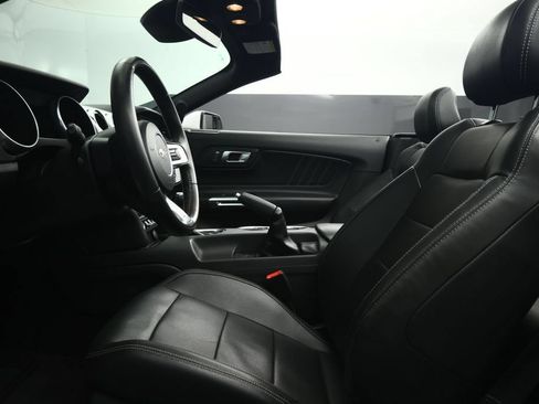 Used 2023 Ford Mustang Premium RWD image 39