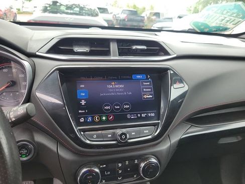 Certified 2021 Chevrolet TrailBlazer RS w/ Technology Package FWD image 29