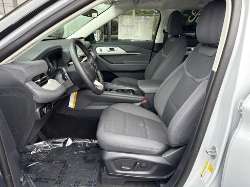 New 2026 Ford Explorer Active AWD/4WD image 20