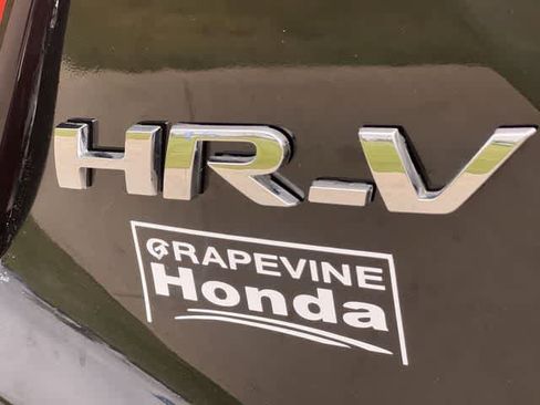 Used 2022 Honda HR-V EX image 8