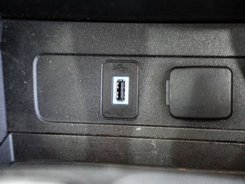 Used 2018 Ford Escape Titanium w/ Ford Safe & Smart Package image 25