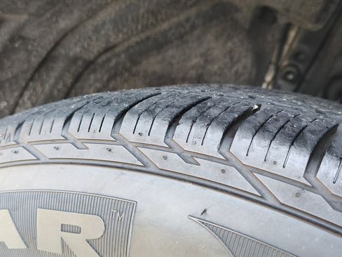 Used 2020 Toyota RAV4 XLE image 13