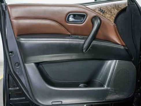 Used 2021 INFINITI QX80 Premium Select w/ All-Season Package image 20