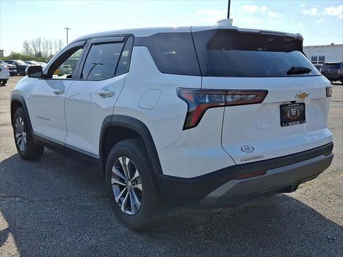 Used 2025 Chevrolet Equinox LT w/ Safety and Technology Package FWD image 22
