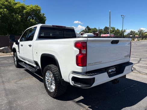 Used 2022 Chevrolet Silverado 3500 High Country AWD/4WD image 8