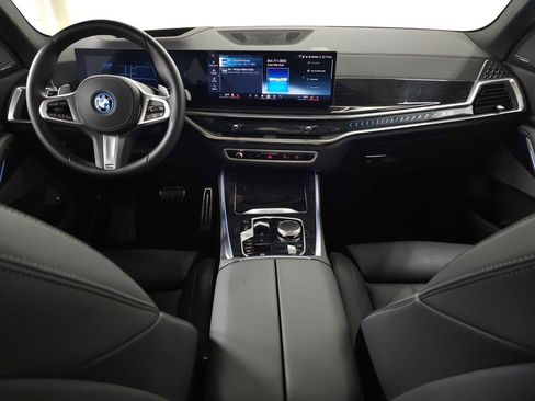 Used 2025 BMW X5 xDrive50e w/ M Sport Package AWD/4WD image 15