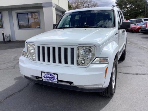 Used 2012 Jeep Liberty Sport w/ Popular Equipment Group image 4