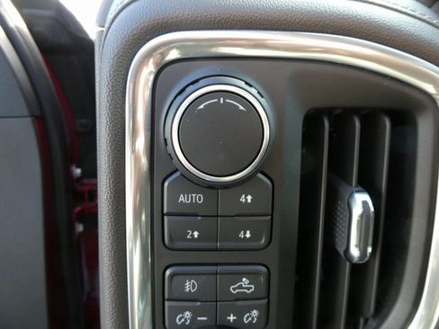 Used 2019 Chevrolet Silverado 1500 LTZ w/ LTZ Plus Package image 26