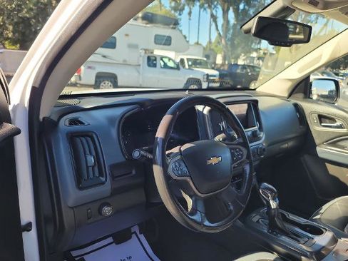 Used 2022 Chevrolet Colorado Z71 image 10