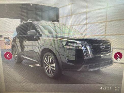 Certified 2025 Nissan Pathfinder Platinum w/ Cargo Package FWD image 2