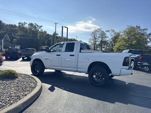 Used 2019 RAM 1500 Express image 8