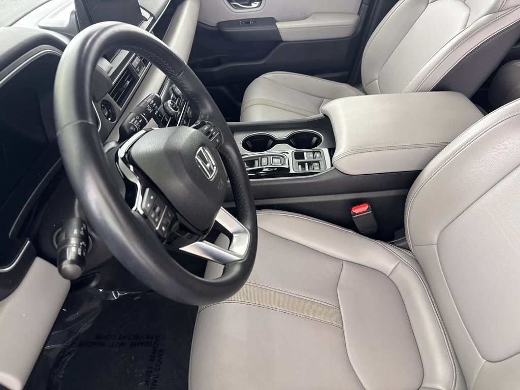 Used 2025 Honda Pilot Touring image 32