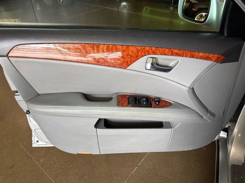 Used 2006 Toyota Avalon XLS image 71