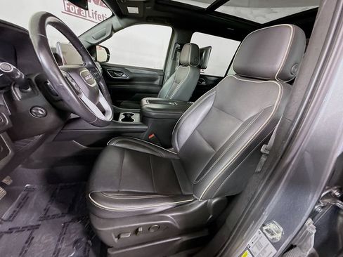 Used 2021 GMC Yukon XL SLT w/ SLT Premium Package AWD/4WD image 26