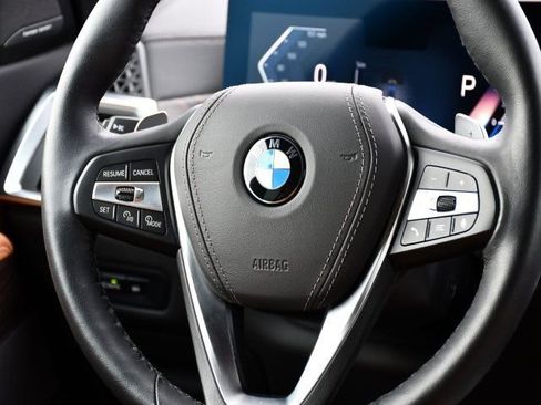 Used 2026 BMW X5 sDrive40i w/ Premium Package image 24