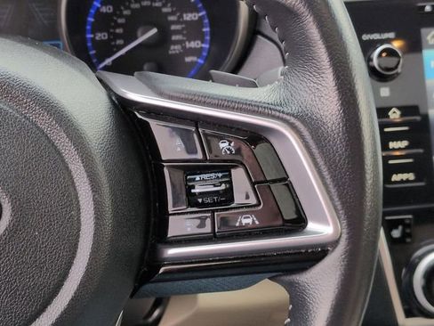 Used 2018 Subaru Outback 2.5i Limited image 19