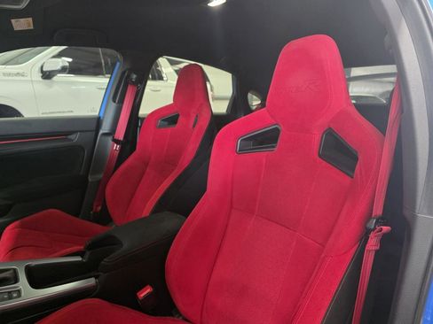 Used 2025 Honda Civic Type R image 7