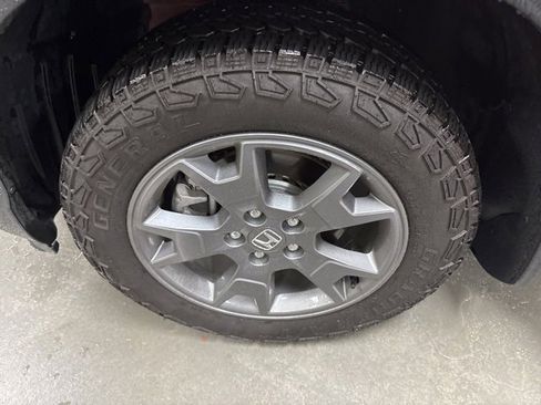 Used 2024 Honda Passport TrailSport image 31