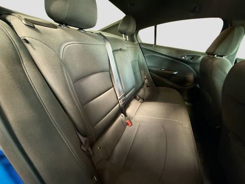 Used 2016 Chevrolet Cruze LT w/ Convenience Package image 26