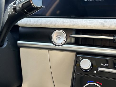 New 2025 Hyundai Tucson SEL image 28