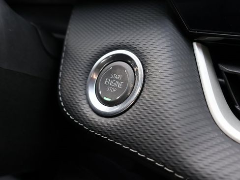 New 2026 Chevrolet Equinox LT w/ LPO, Floor Liner Package image 20