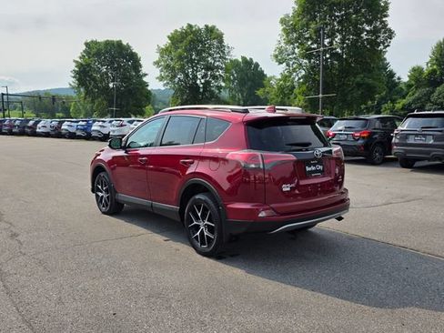 Used 2018 Toyota RAV4 SE w/ Power Extra Value Package AWD/4WD image 6