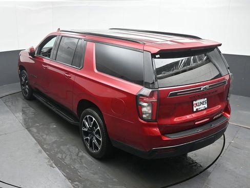 Used 2023 Chevrolet Suburban RST image 46