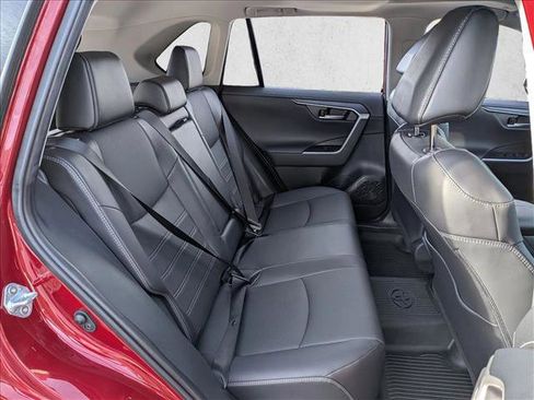 Used 2023 Toyota RAV4 Limited image 17